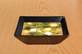 Мисо супа с водорасли, тофу и пр.лук - 300 мл