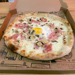 pizza carbonara 