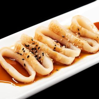 Teppanyaki ika maruyaki