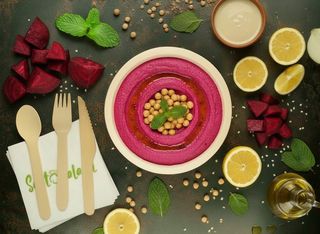 Hummus di barbabietola