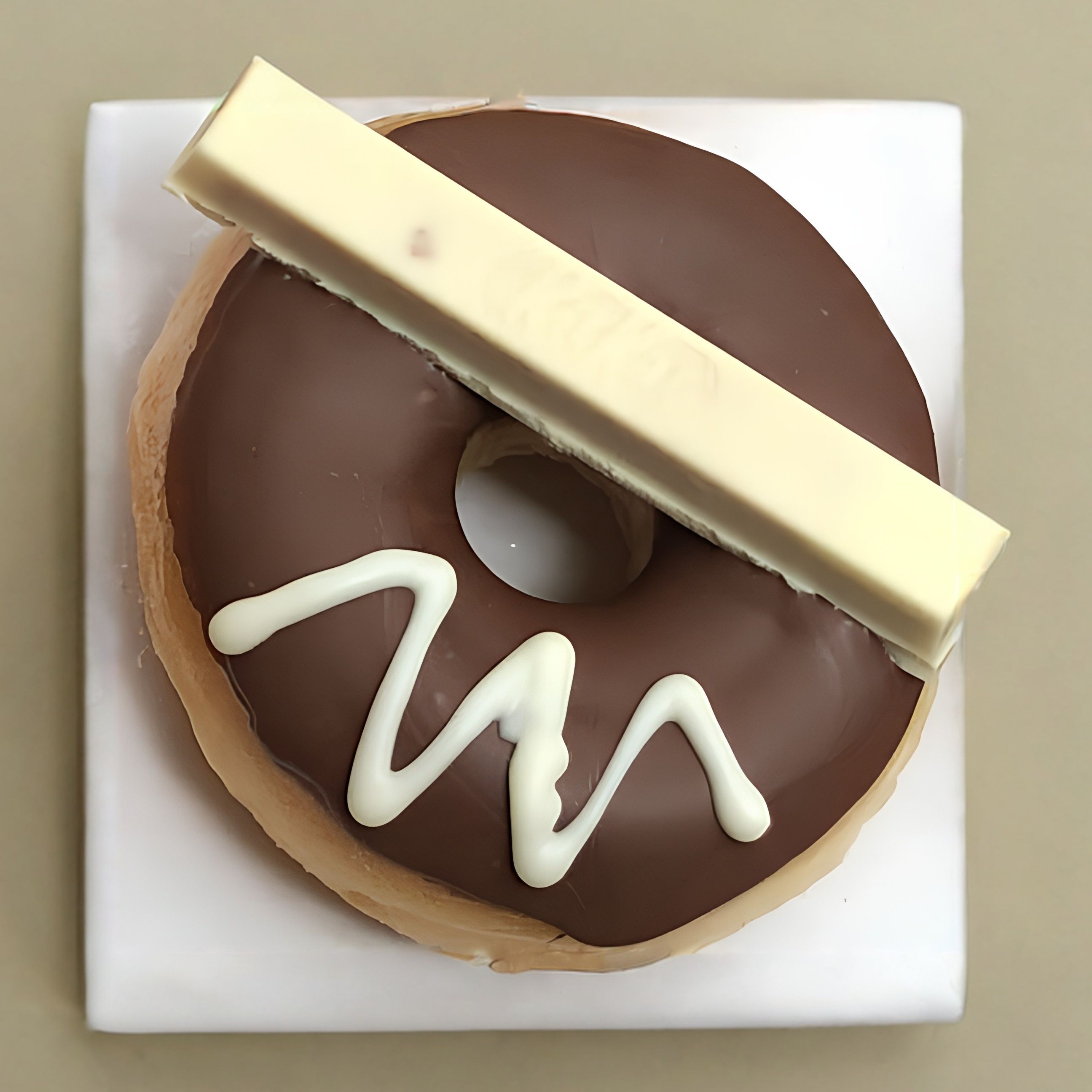 Kit Kat White