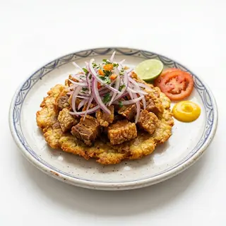 Patacón Con Chicharrón