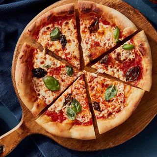Pizza Margherita