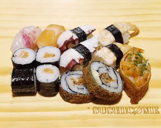 #1115 SUSHI MISTO (13 PEÇAS)