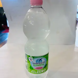 159. Acqua naturale 50 cl