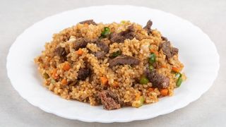 Pržene noodle sa govedinom