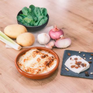 Canelones Gratinados De Espinacas Con Ricotta,Pasas Y Piñones (3 Uds.)