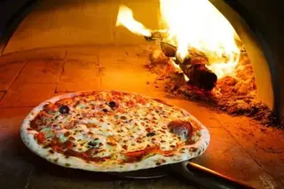 Pizza Salis