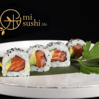 343. Salmone avocado 