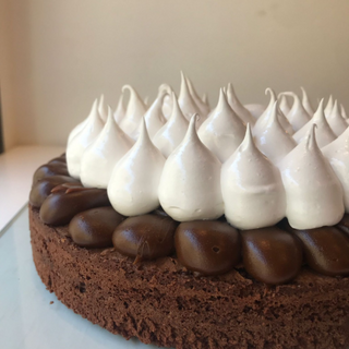 Brownie Con Merengue Y Dulce De Leche 1 Ud.