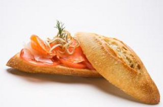 Bocadillo de salmón