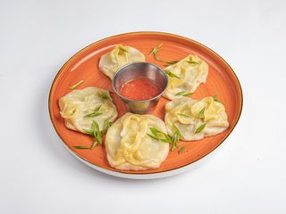 Манты с говядиной (300 гр.)