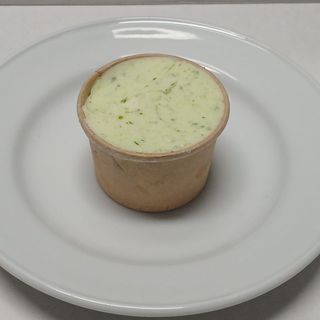 Manteiga de alho caseira