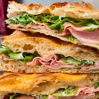 Focaccia MortadelLa (Entera)