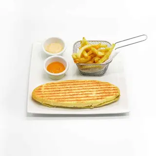 Panini Charcuterie + Fromage + Frites