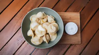 Pelmeni sa mesanim mesom