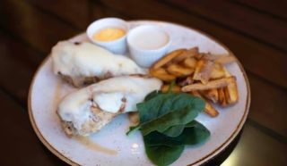 Cheese Куриный стейк с сыром моцарелла