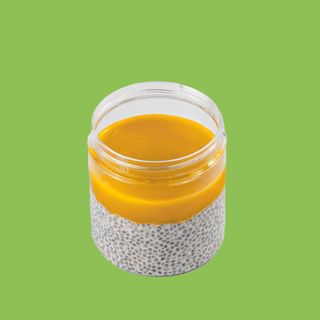 Chia z mlekiem kokosowym i mango