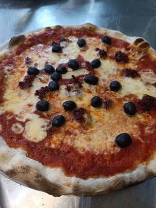 Componi la tua pizza
