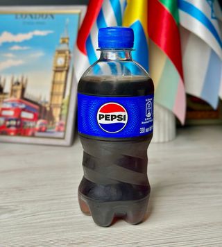 Напій Pepsi пляшка газована 0,33л