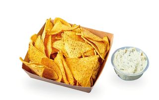 Nachos z sosem
