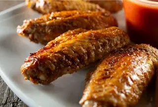 Alitas De Pollo (Ración)