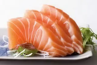 110. Sashimi di salmone