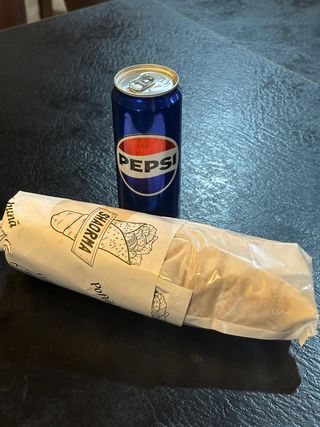 Shaorma de vită mare + Pepsi