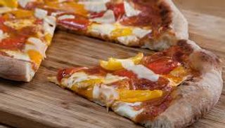 Diavola con peperoni