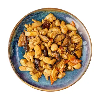 61. Pollo Bambú Y Setas Chinas