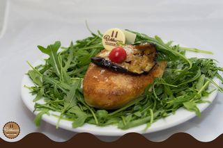 Calzone al forno con prosciutto cotto