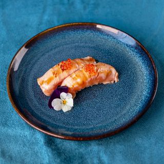 Nigiri salmone scottato - 2 pezzi