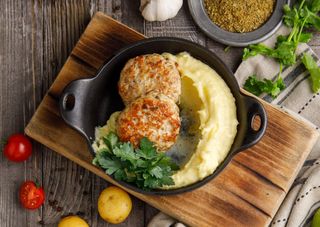 კოტლეტი და პიურე