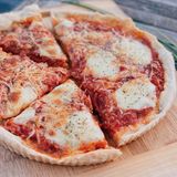 PIZZA 4 FROMAGE
