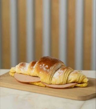VEGAN Croissant Fiambre