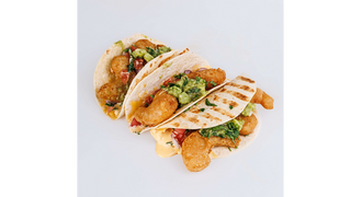 Pszenne tacos - Krewetki w tempurze