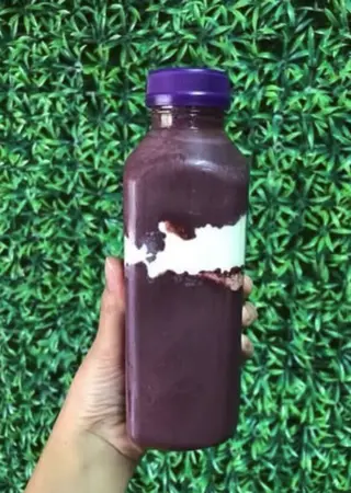 Batido de Açaí com Mousse de Maracujá