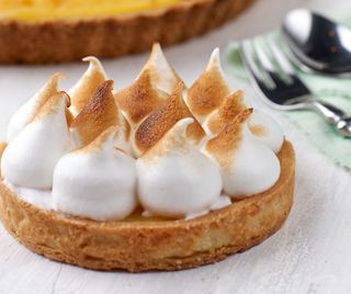 Tarta de lamaie cu meringue