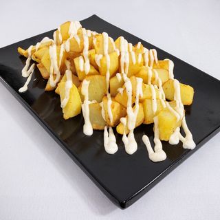 Patatas Alioli (Ración)