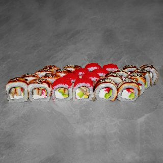 Три дракони