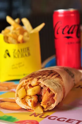 Zahir Crispy Rollo