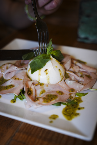 BURRATA PUGLIESE