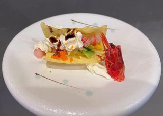 32d. Tacos con gamberi