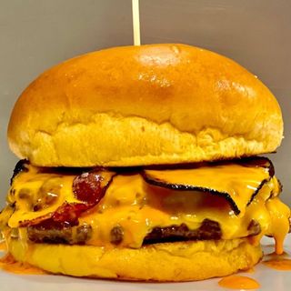 TREPLE SMACH DOBLE CHESSE 