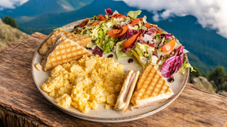 Scrambled eggs with ham&cheese toast