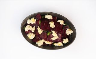 Салат со шпинатом