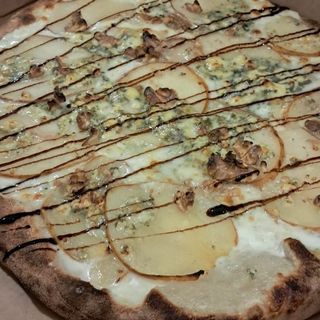 Pizza:Carpacho di pera(familiar)