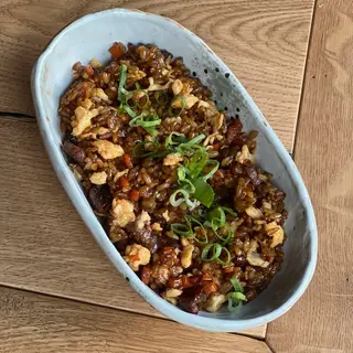 Orez prajit cu vita Wagyu