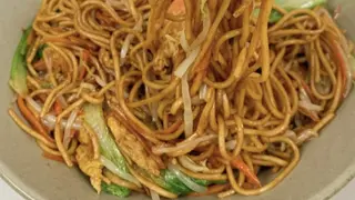 Spaghetti saltati con manzo