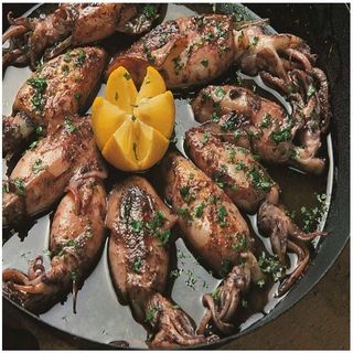 Lulas ao Alho Frito com Azeite